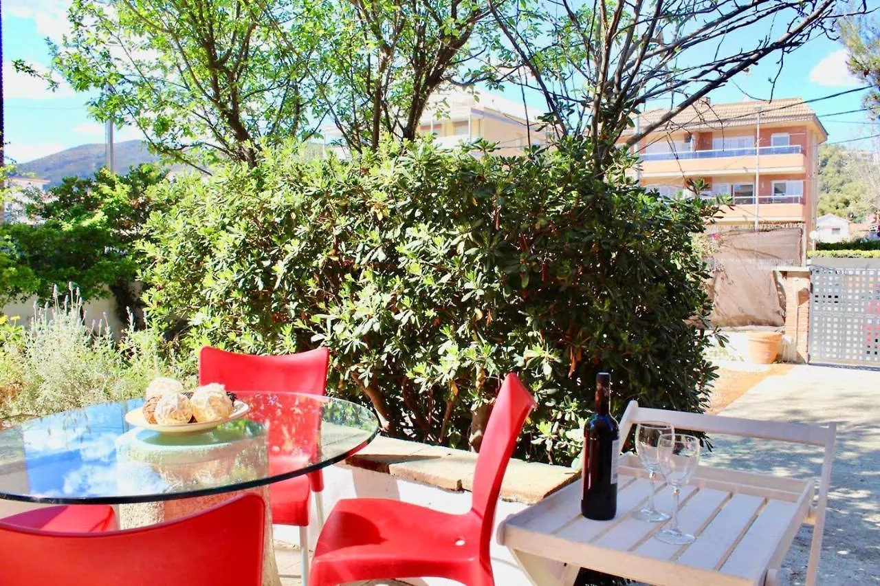 Casita Con Jardin Privado En La Playa Apartment Castelldefels