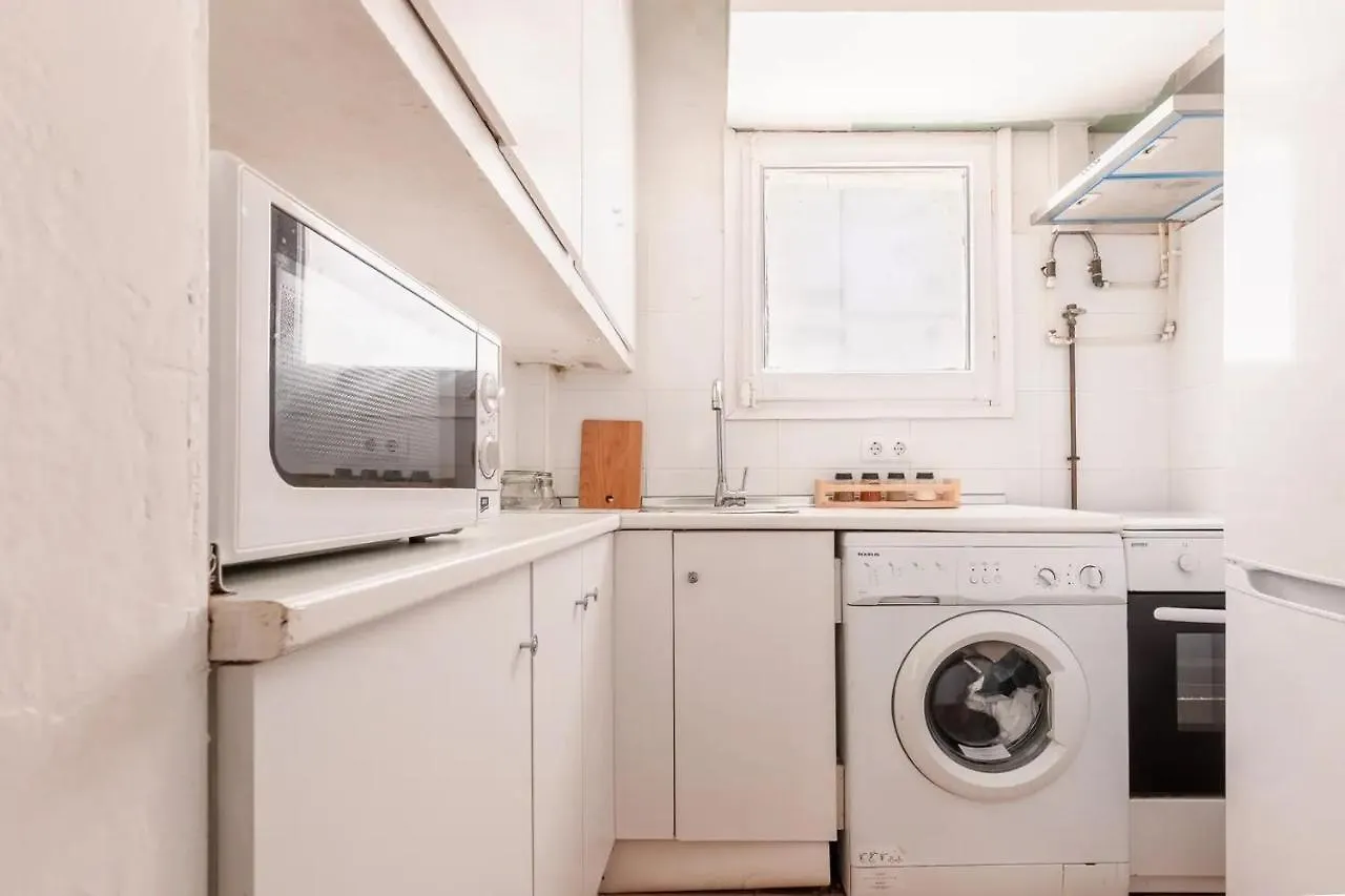 Casita Con Jardin Privado En La Playa Apartment Castelldefels Spain