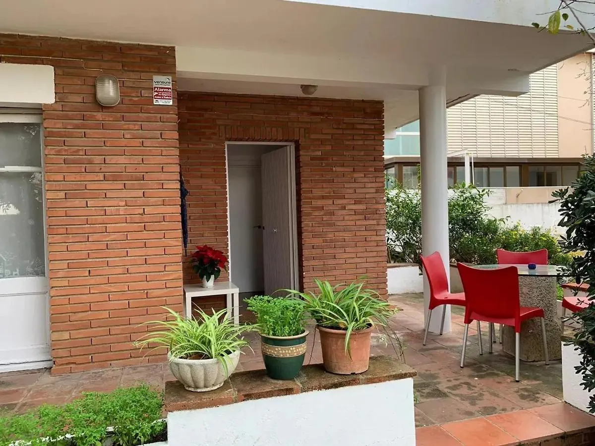 Casita Con Jardin Privado En La Playa Apartment Castelldefels 0*,  Spain