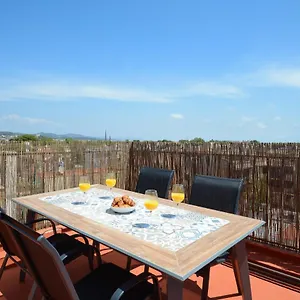 Beach, Restaurants And Views Apartamento